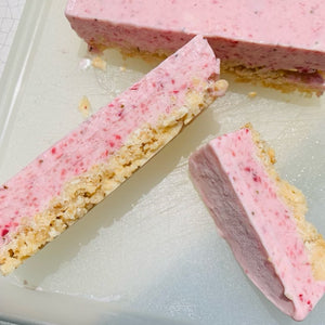 Bake Club Strawberry Ritz Ice Cream Bars