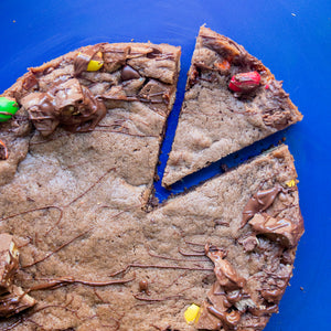 XXL Halloween Cookie Pie
