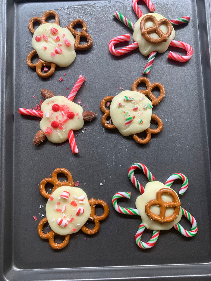 Bake Club Peppy Snowflakes 