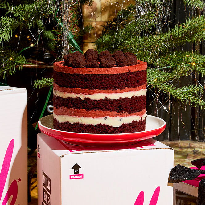 Red Velvet Cheesecake Cake