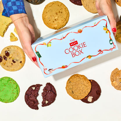 The Resy Cookie Box